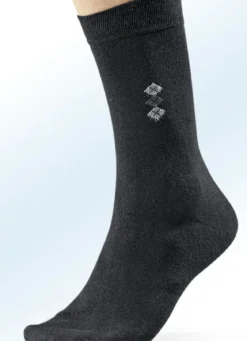 Achterpack Socken mit handgekettelter Spitze