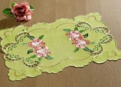 Aufwendig gearbeitete Accessoires