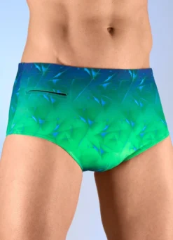 Badehose in höherer Slipform