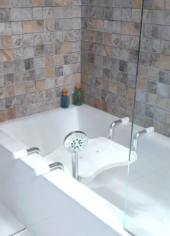 Badewannensitz aus stabilem Aluminium