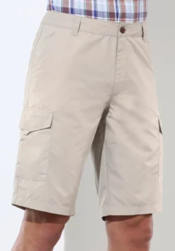 Bermudas mit Cargotaschen in 3 Farben