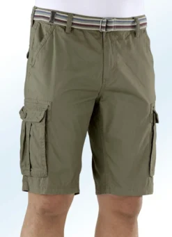 Bermudas mit Cargotaschen in 4 Farben