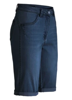 Bermudas mit Push-up-Effekt