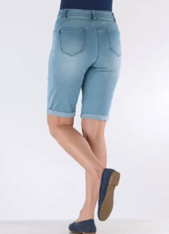 Bermudas mit Push-up-Effekt