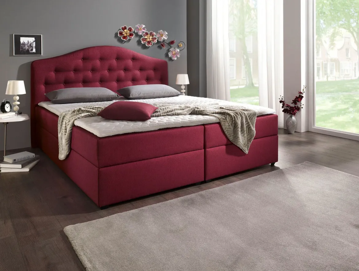 Boxspringbett mit Bettkasten und Topper