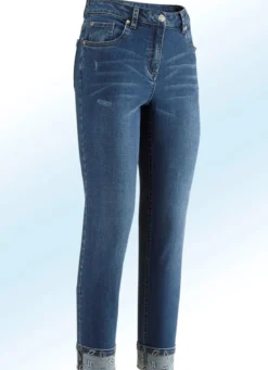 Edel-Jeans in 7/8-Länge mit hübschem Glitzersteinchenbesatz