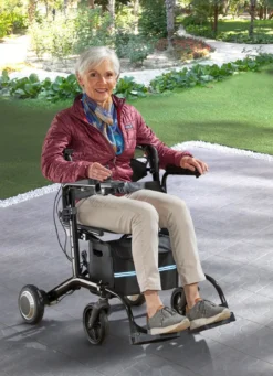 Elektrischer Rollstuhl/Rollator 2-in-1