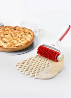Gitterroller von Westmark für schön verzierte Kuchen