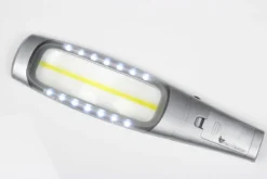 Handliche und praktische LED-Lupe
