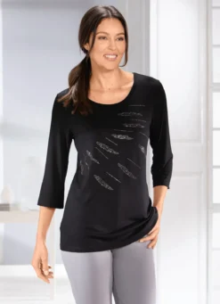 Herrliches Shirt mit Zierplättchen