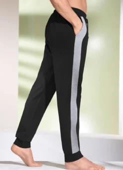 Hose mit breiten Bündchen