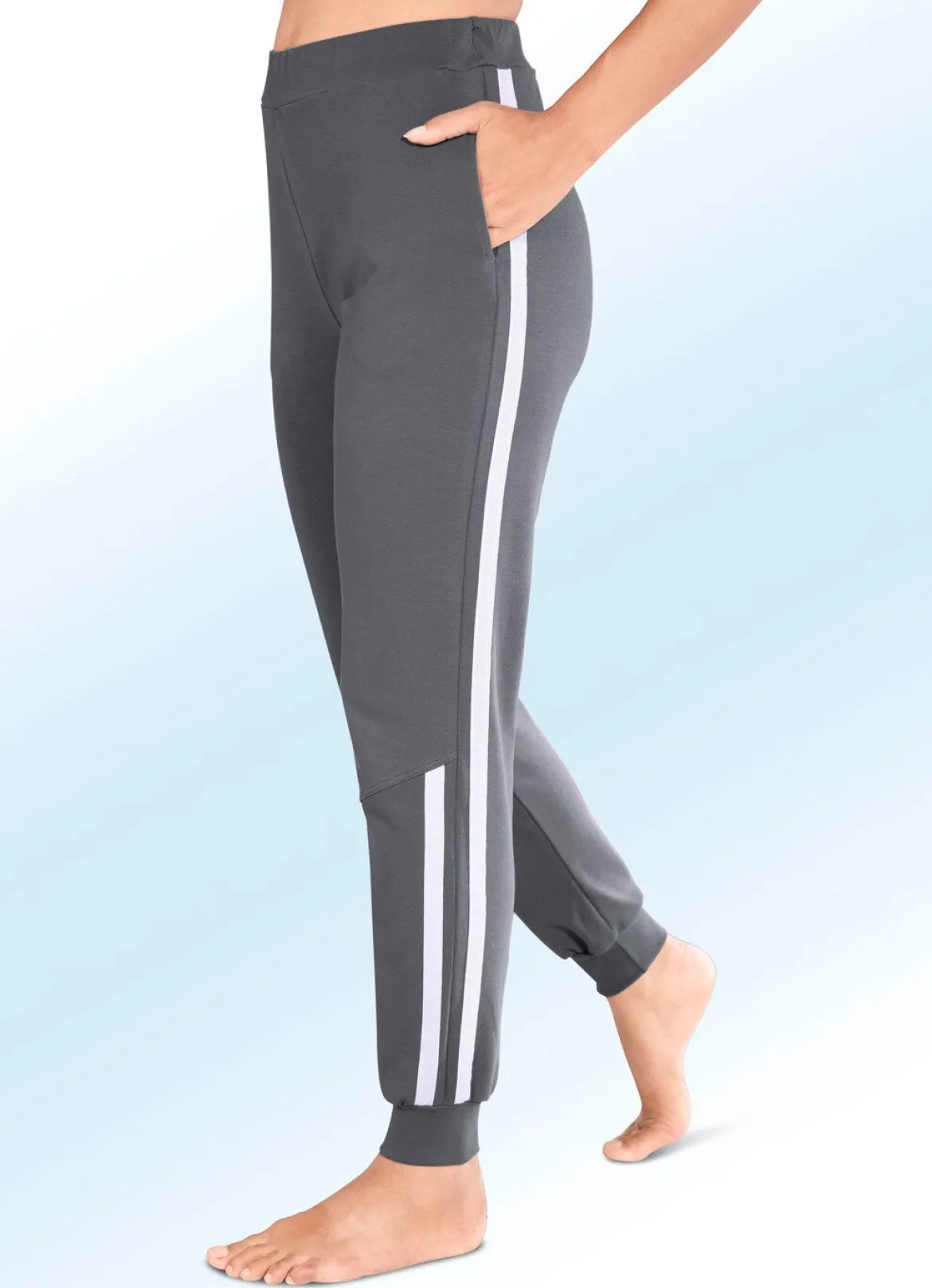 Hose mit zwei Seitennahttaschen