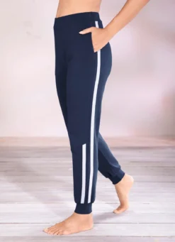 Hose von Laurina