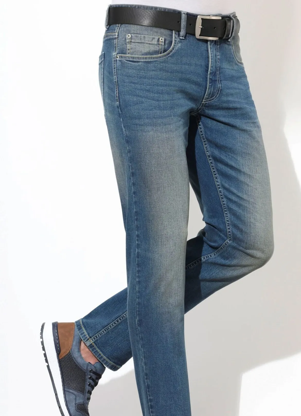 Jeans in 3 Farben