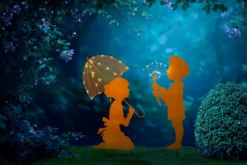 Junge und Mädchen mit Schirm