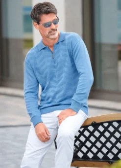 Klassischer Polopullover mit Strukturdessin