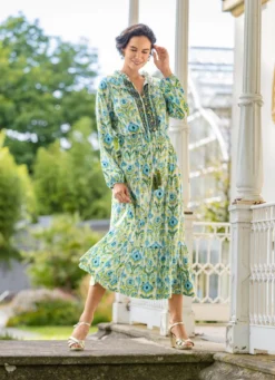 Kleid in Schlupfform