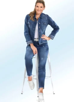 Knöchellange Jeans in 5-Pocket-Form
