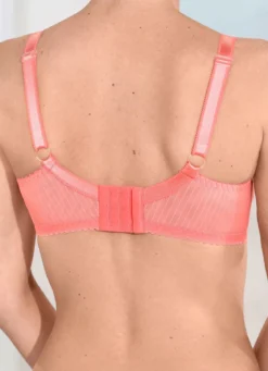 Laurina BH mit dezentem Streifendessin