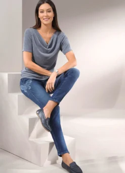 Magic-Jeans mit Schmetterlingswascheffekt