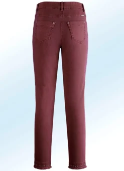 Magic-Jeans mit toller Nietenzier sowie angesagtem Fransensaum