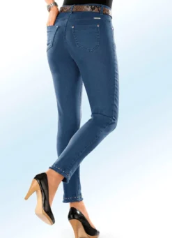 Magic-Jeans mit toller Nietenzier sowie angesagtem Fransensaum