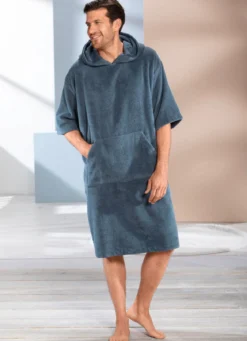 Poncho mit Kängurutasche