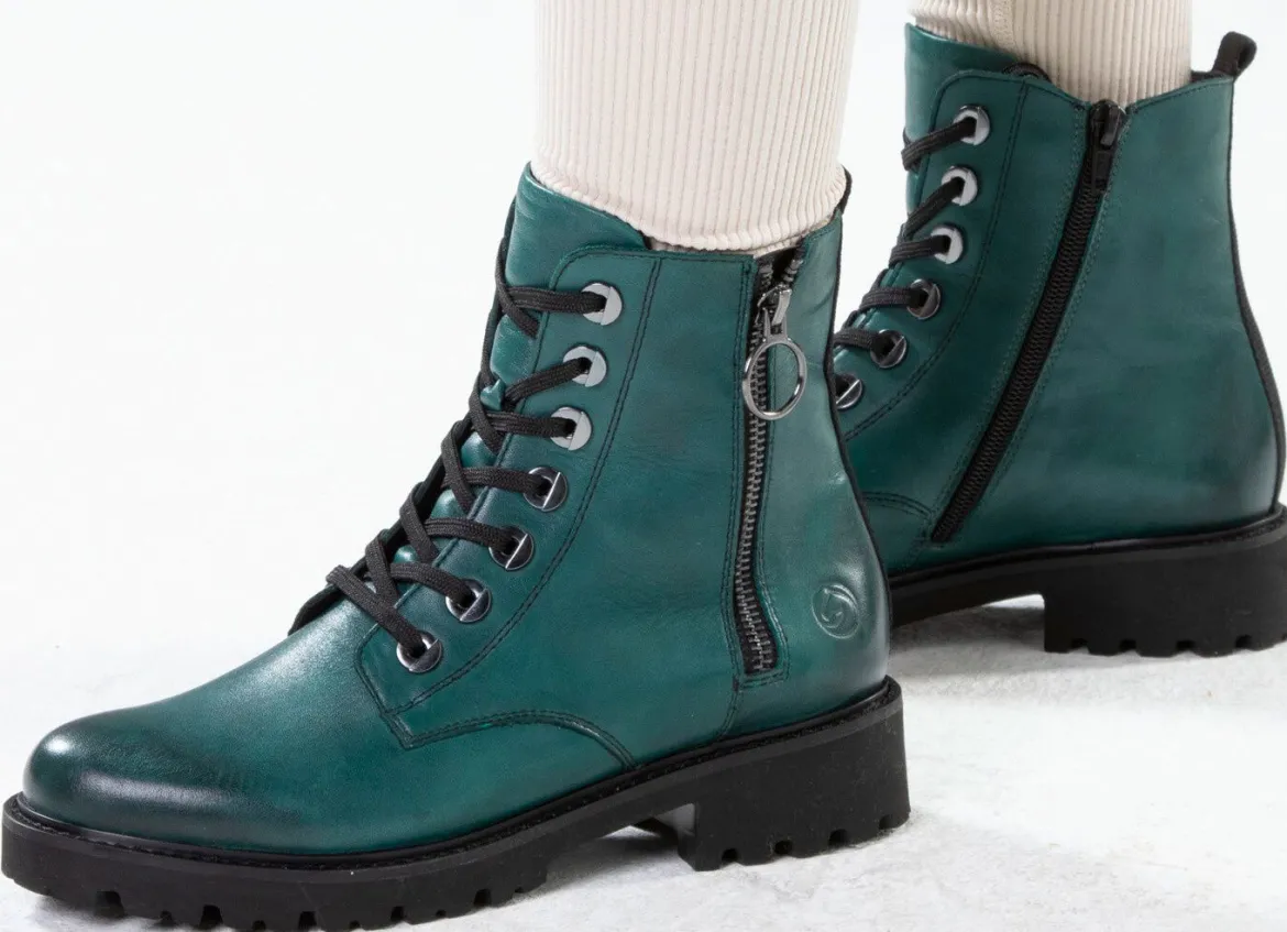Remonte, modische Damen-Stiefeletten, Winterschuhe, Weite G, mit herausnehmbarem Fußbett