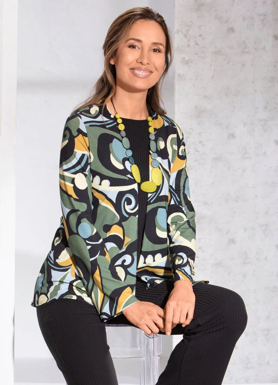 Shirtjacke in verschlussloser Form