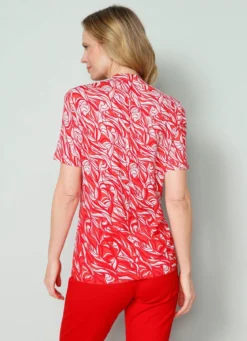 Shirt mit modischem Cut-Out
