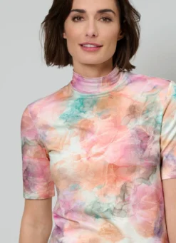 Shirt mit modischem Stehkragen