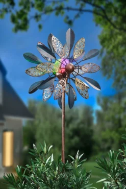Solar-Windrad Mistral aus Metall