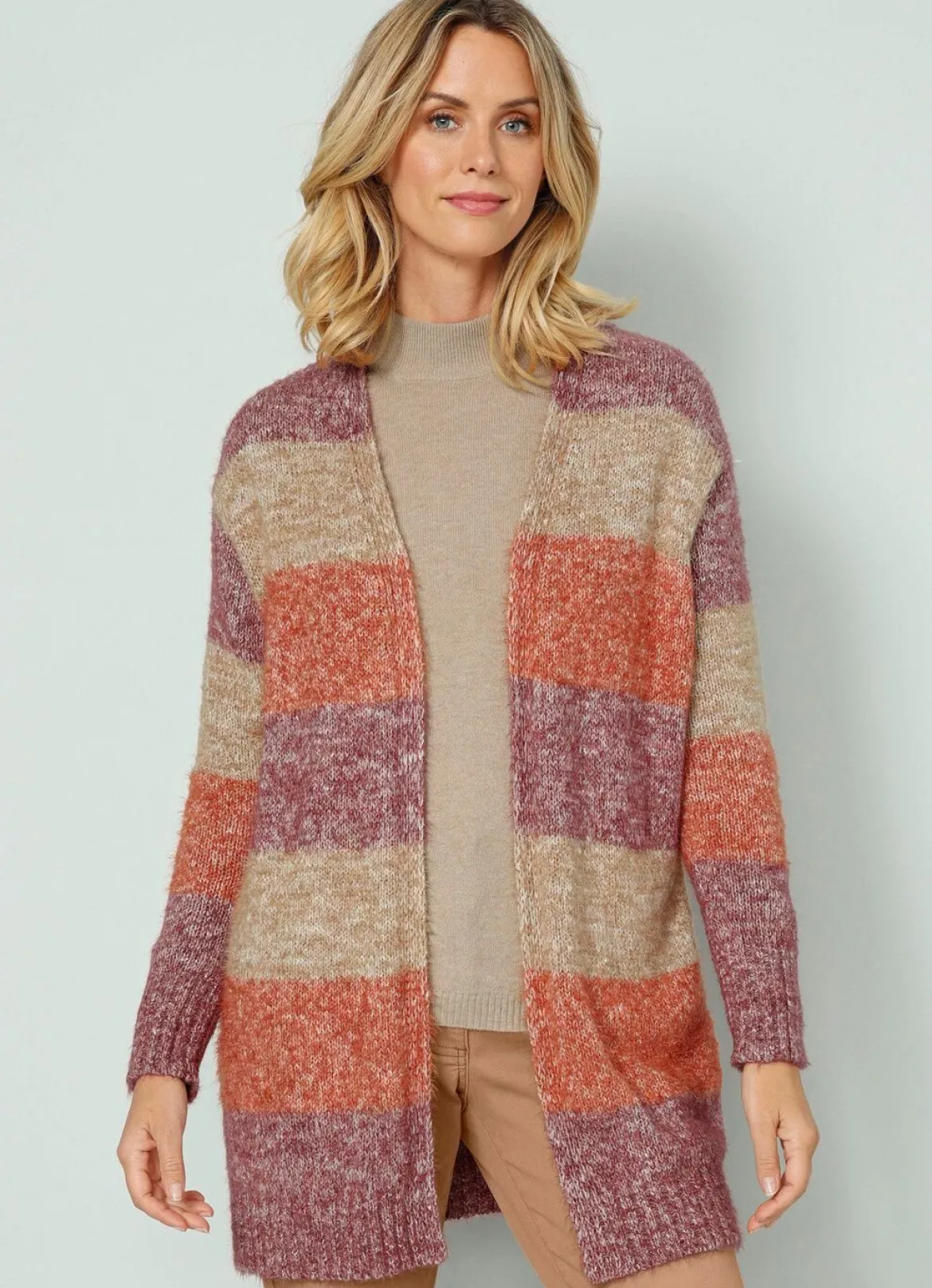 Strickjacke in Garnmix