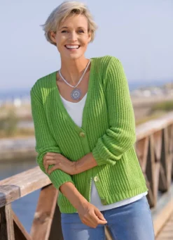 Strickjacke in Patentstrick