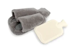 Vital Comfort Fuß-Wärmflasche mit sanftem Fleece-Bezug