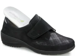 Waldläufer Slipper mit Stretchmaterial im Ballenbereich