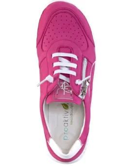 Waldläufer Sneaker mit Perforation
